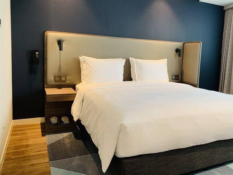 Holiday Inn Express Chongqing Airport Zone By Ihg Exterior foto