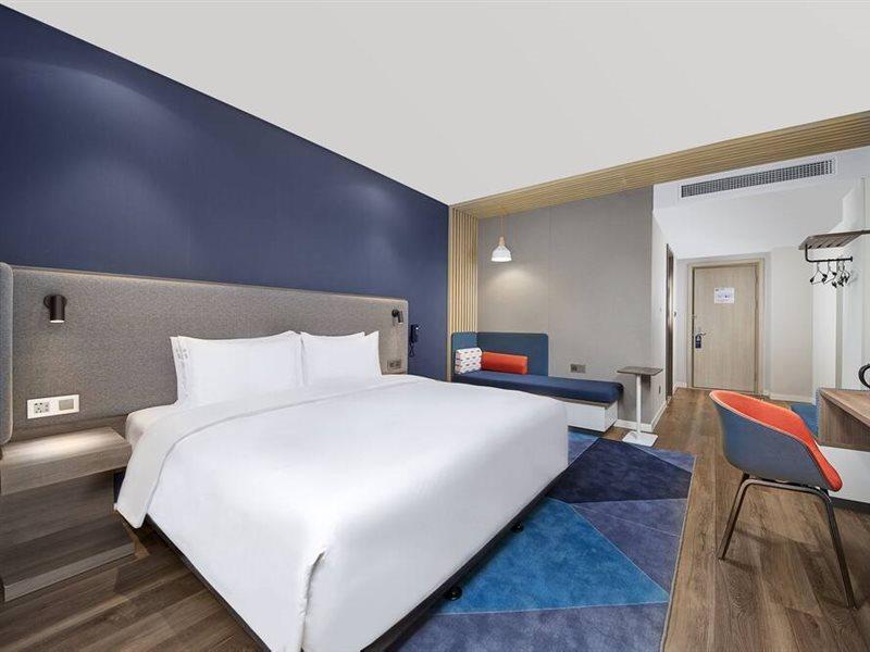 Holiday Inn Express Chongqing Airport Zone By Ihg Exterior foto
