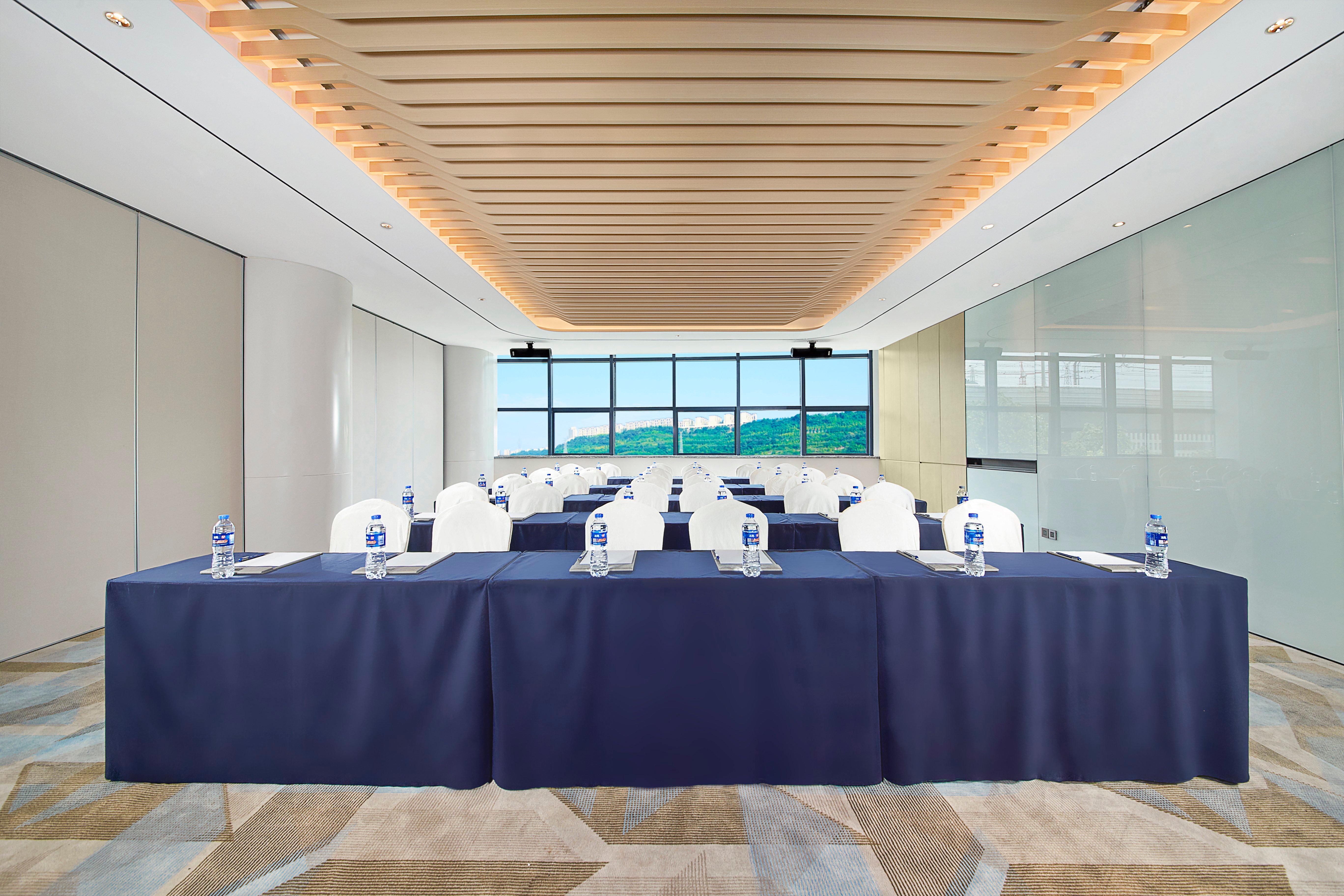 Holiday Inn Express Chongqing Airport Zone By Ihg Exterior foto